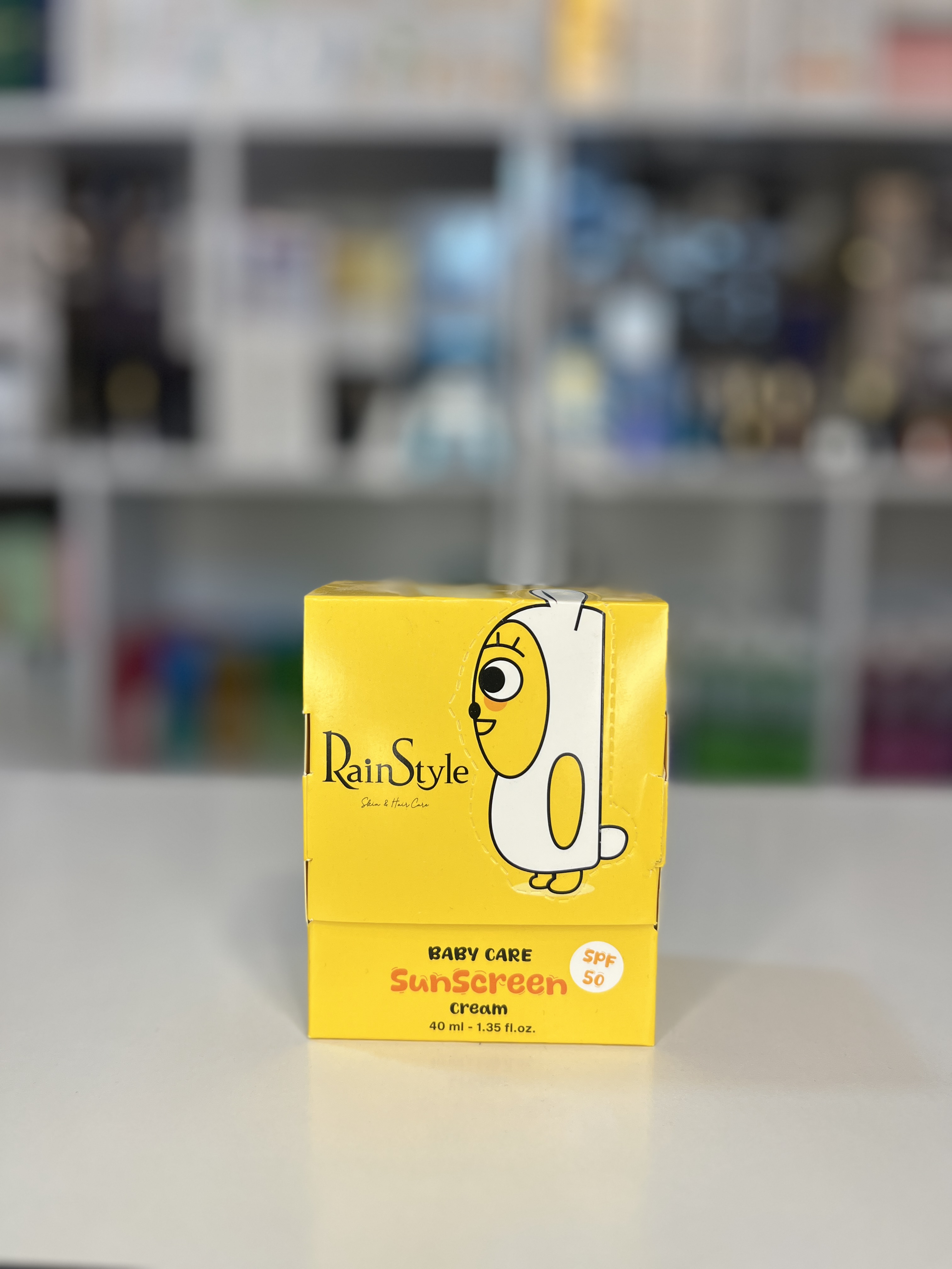 کرم ضد آفتاب بی رنگ کودک (spf50)